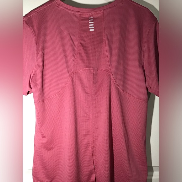 Under Armour Women's Short Sleeve Tee in Rose - Picture 3 of 6